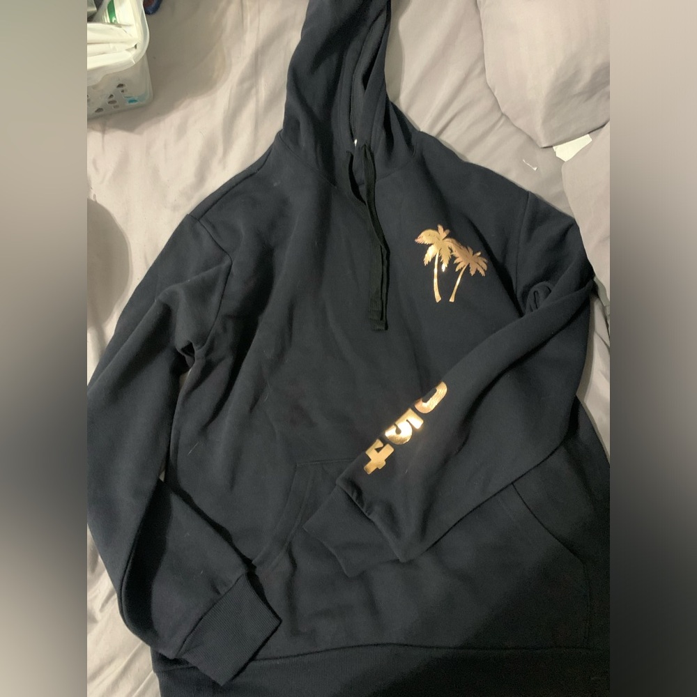 Alternative hoodie size medium